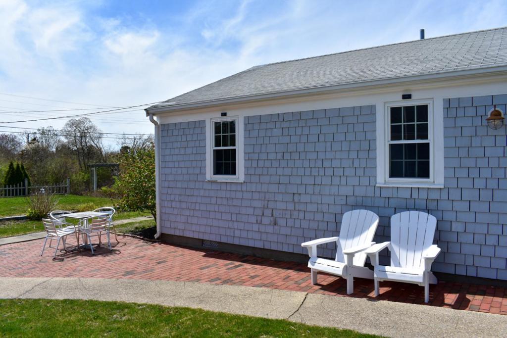 Seaside Serenity, Just A Block /0.1 Mile Away From The Beach Yarmouth Port Exterior foto